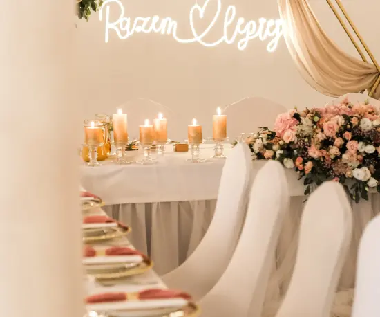 Grafika Eleganckie przyjęcia weselne w Ustroniu