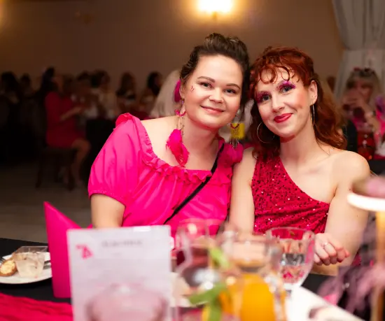 Grafika Na eleganckim przyjęciu w Dolce Vita